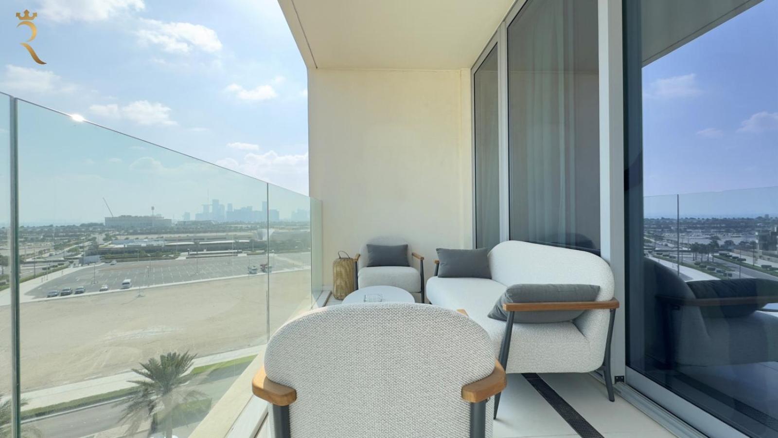 Apartment Azure Bliss 1br Retreat Near Saadiyat Attractions