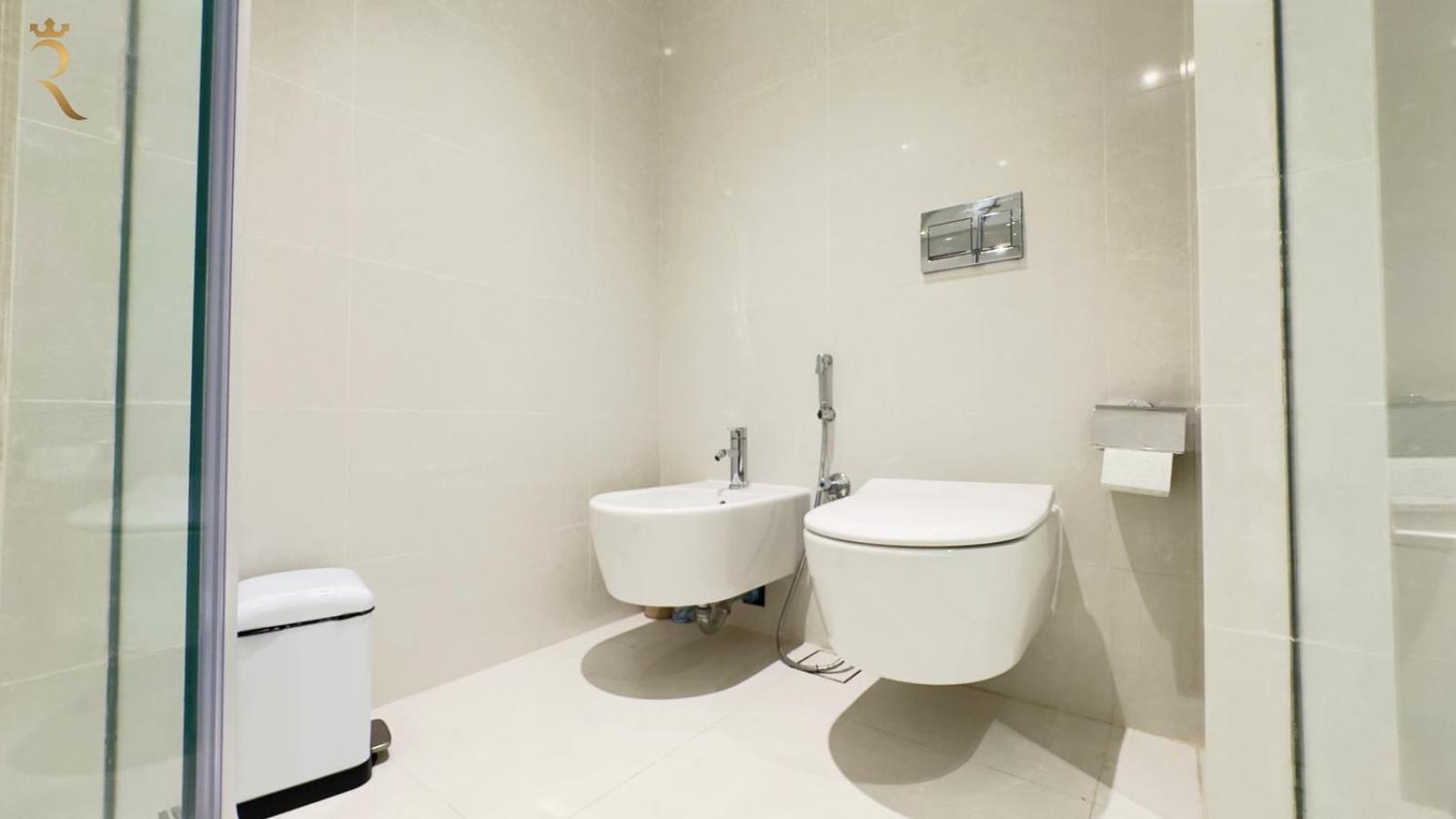 Apartment Azure Bliss 1br Retreat Near Saadiyat Attractions *